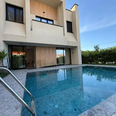 Serenity Private Pool Golem (Tirana)